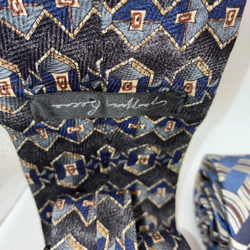 Geoffrey Beene Men Silk Tie Lot of 3 Geometric Abstract Blue Black Teal Neckties